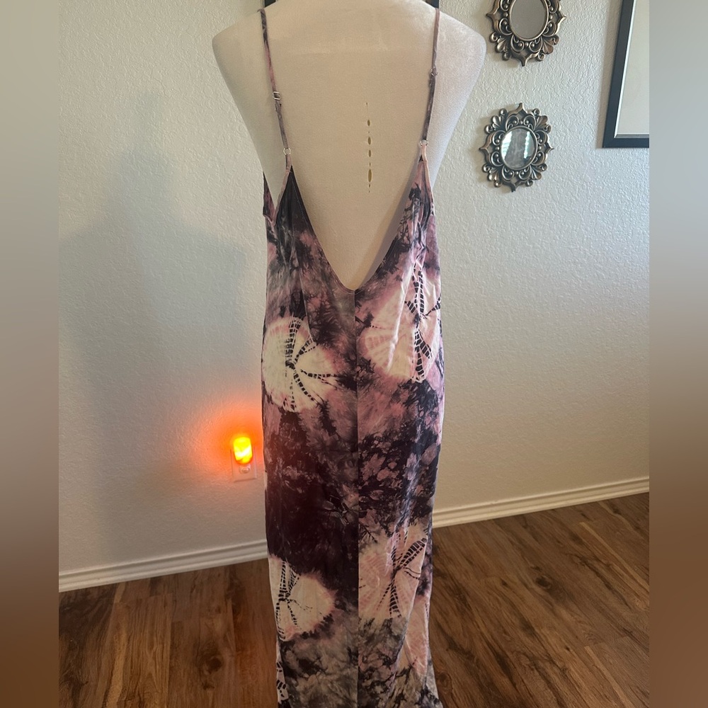 Lovestitch Tie-Dye Maxi Dress Open Back & w/Hand Pockets 🩷 - Picture 7 of 7